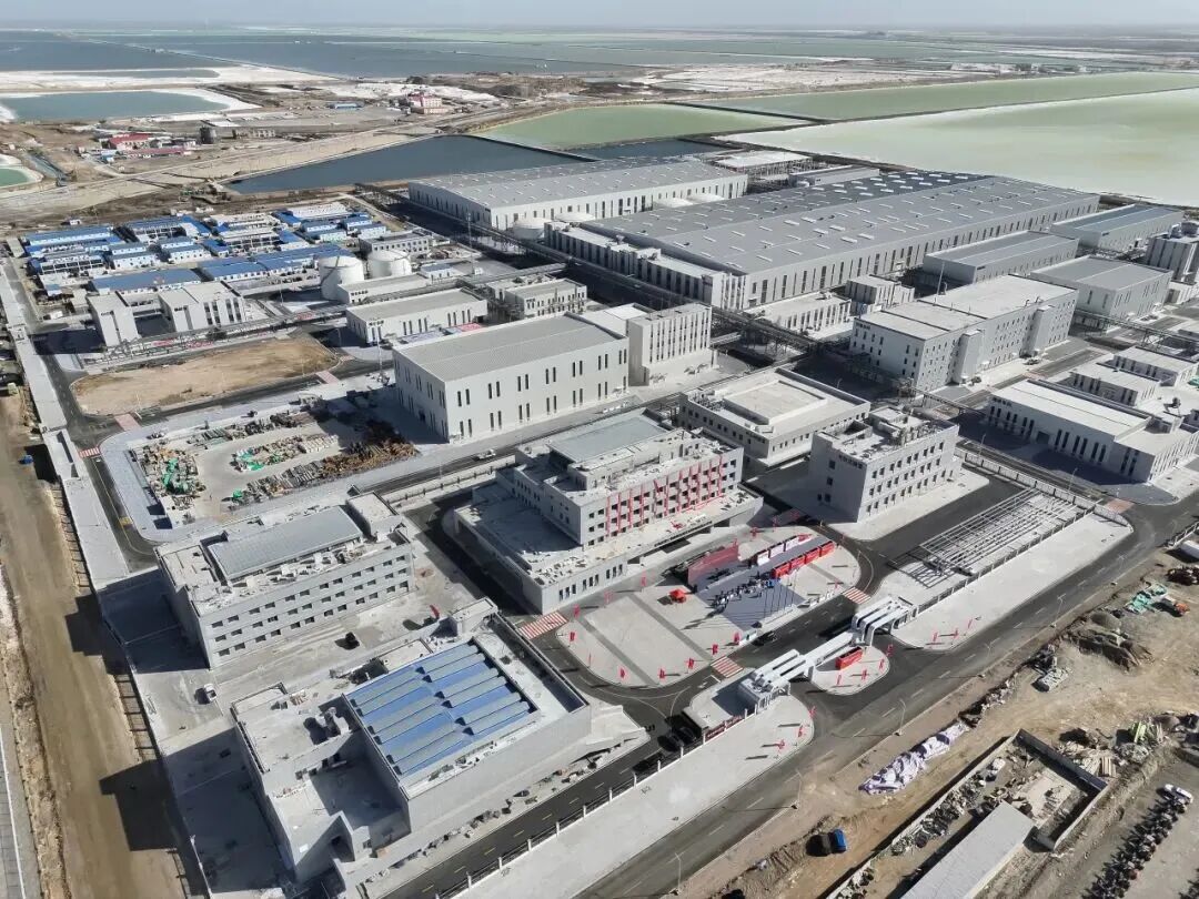 1761643402582592.jpg 1761643402582592.jpg